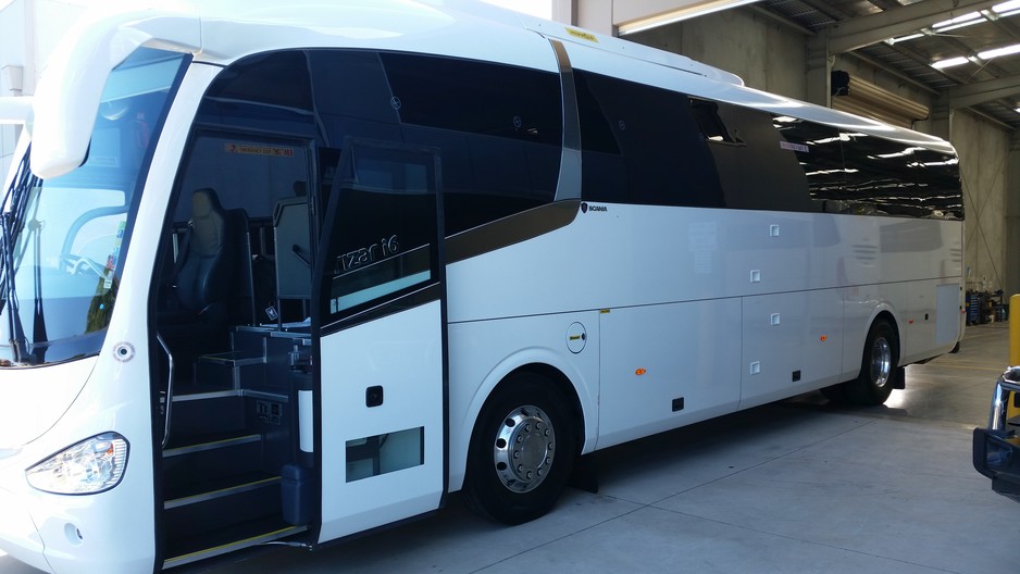 Bus Charter Cairns | Cairns Luxury Coaches